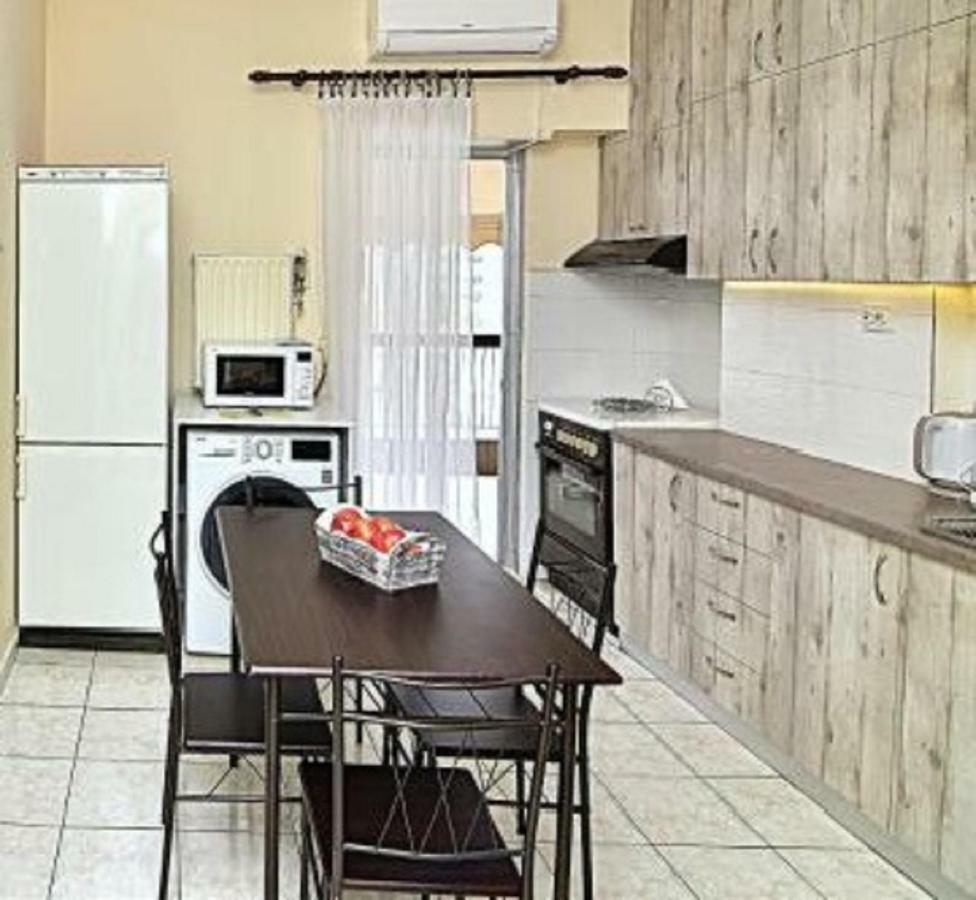 City Center / Apartment 70 Sqm / With View Thessaloniki Buitenkant foto